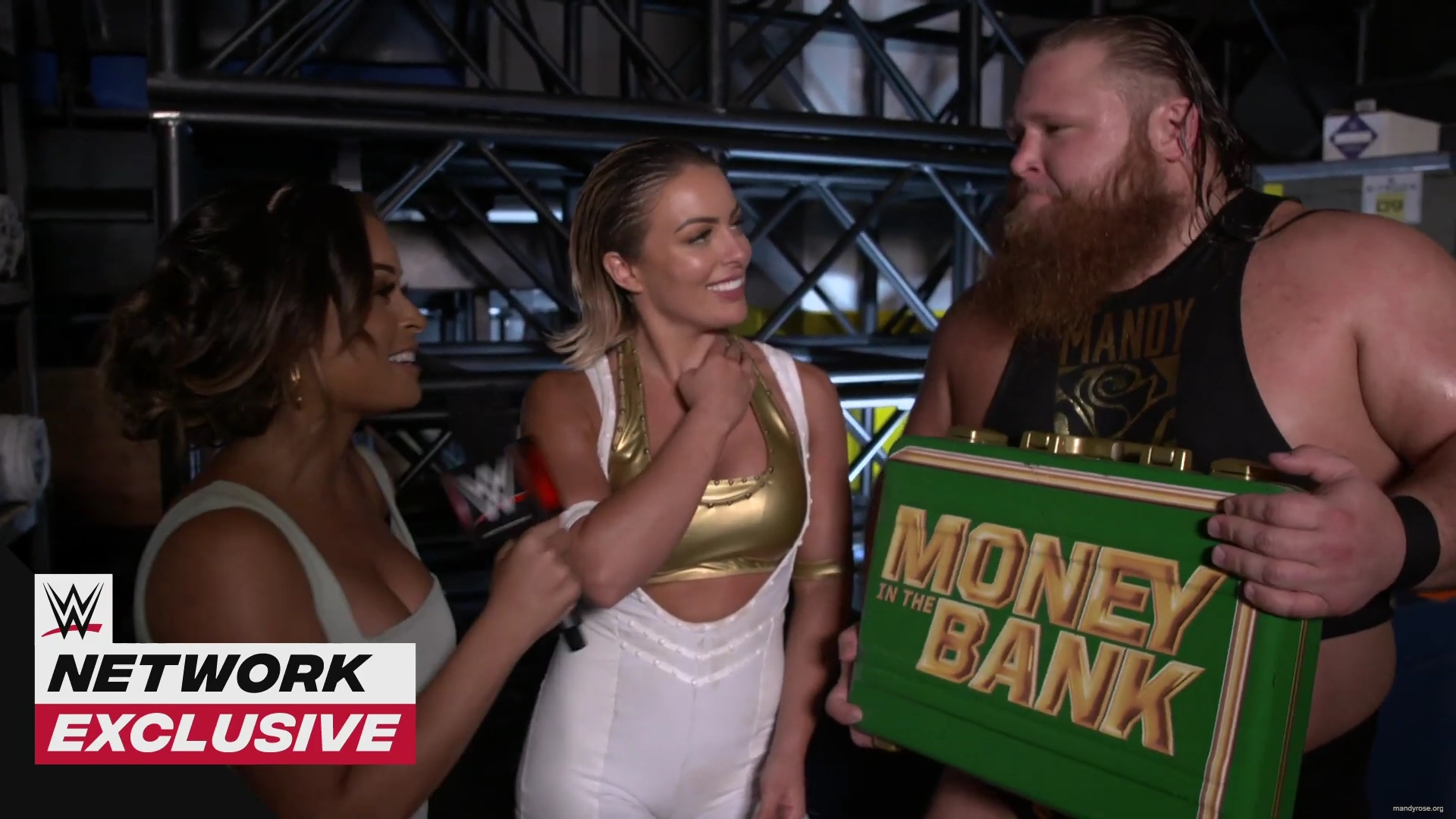 Otis_rates_Mandy_Rose_s_caterpillar_after_her_SummerSlam_win__WWE_Network_Exclusive2C_Aug__232C_2020_mp40043.jpg