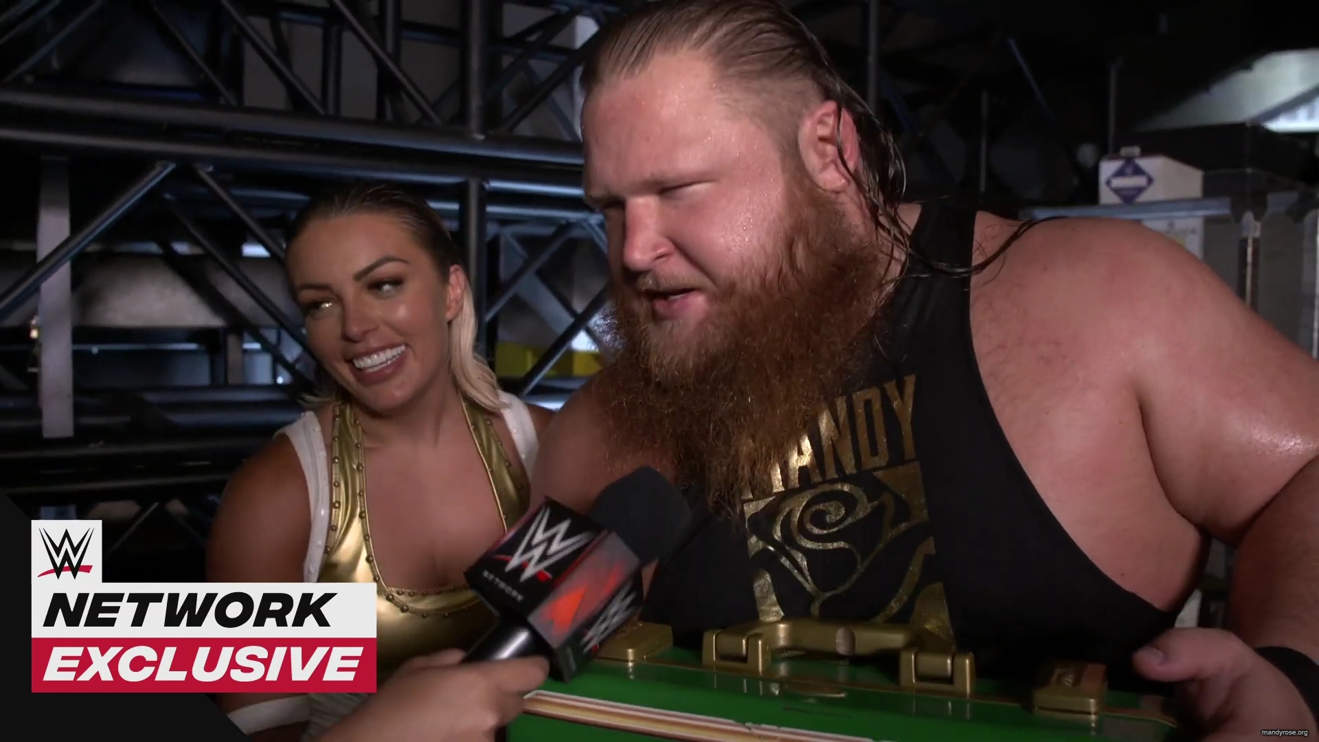 Otis_rates_Mandy_Rose_s_caterpillar_after_her_SummerSlam_win__WWE_Network_Exclusive2C_Aug__232C_2020_mp40051.jpg
