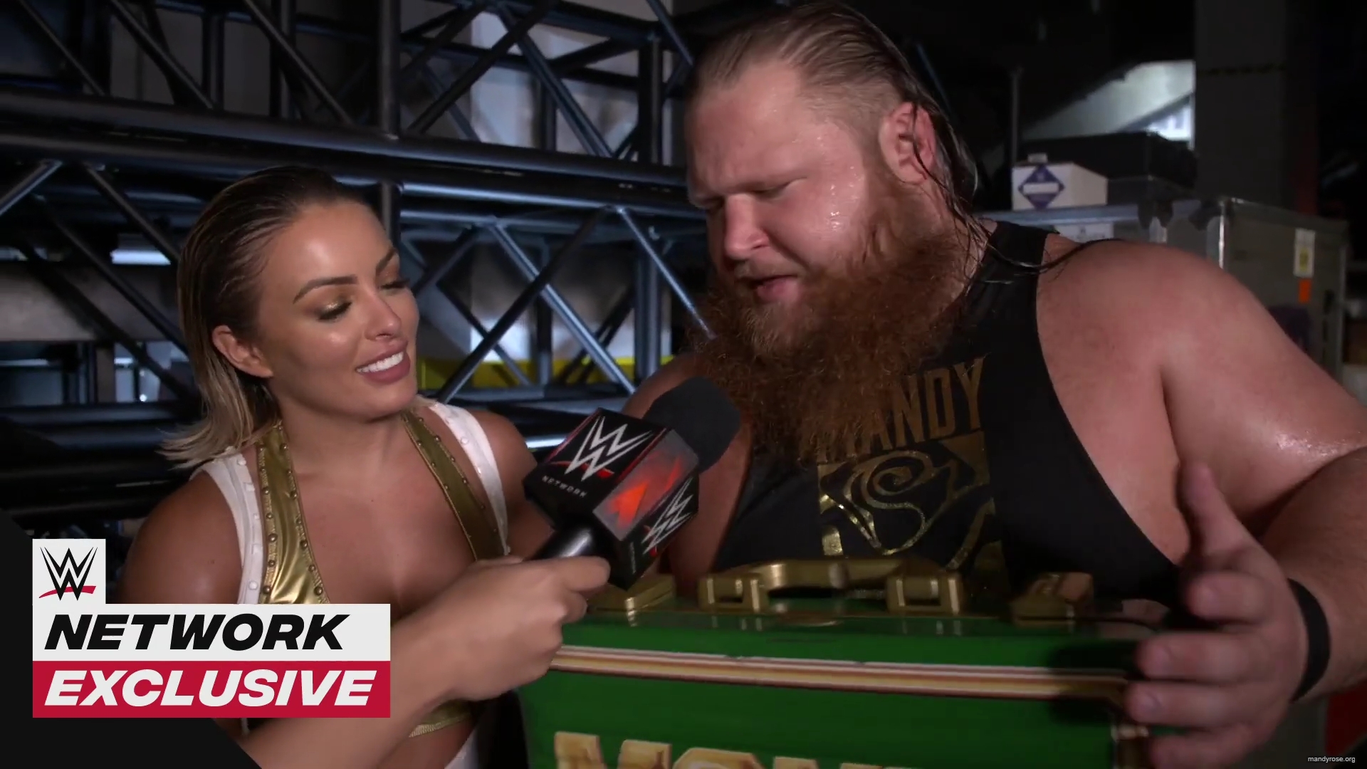 Otis_rates_Mandy_Rose_s_caterpillar_after_her_SummerSlam_win__WWE_Network_Exclusive2C_Aug__232C_2020_mp40054.jpg