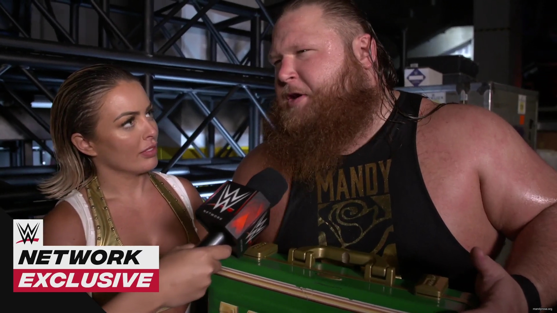 Otis_rates_Mandy_Rose_s_caterpillar_after_her_SummerSlam_win__WWE_Network_Exclusive2C_Aug__232C_2020_mp40057.jpg