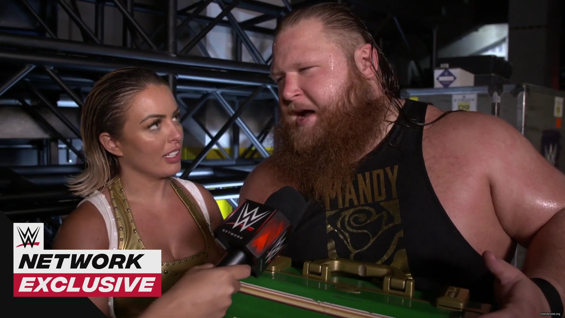 Otis_rates_Mandy_Rose_s_caterpillar_after_her_SummerSlam_win__WWE_Network_Exclusive2C_Aug__232C_2020_mp40061.jpg