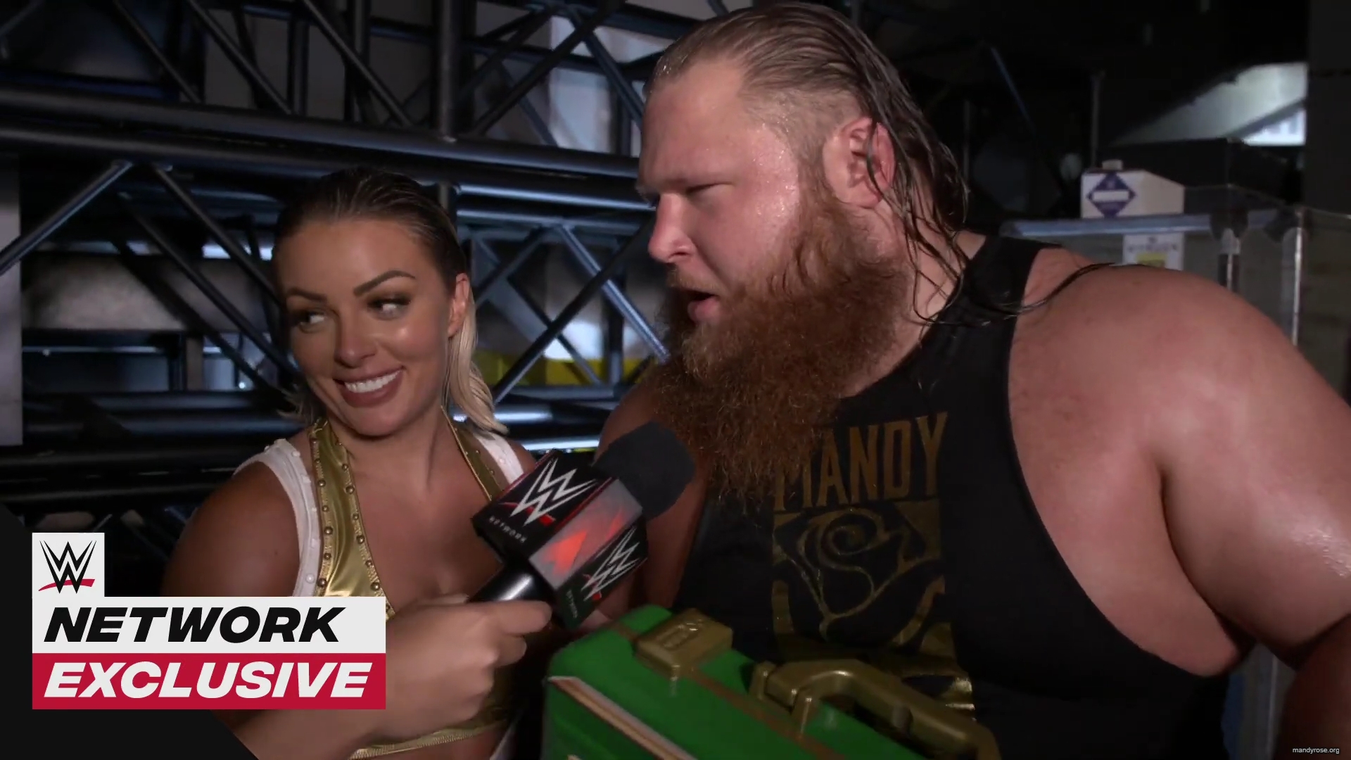 Otis_rates_Mandy_Rose_s_caterpillar_after_her_SummerSlam_win__WWE_Network_Exclusive2C_Aug__232C_2020_mp40064.jpg