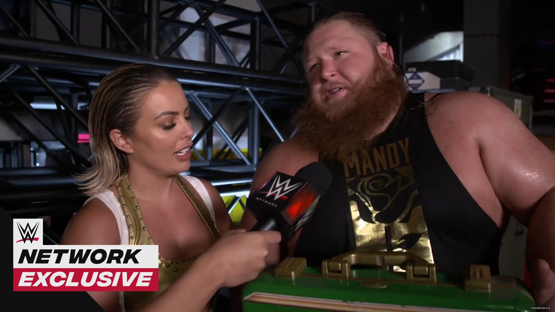 Otis_rates_Mandy_Rose_s_caterpillar_after_her_SummerSlam_win__WWE_Network_Exclusive2C_Aug__232C_2020_mp40067.jpg