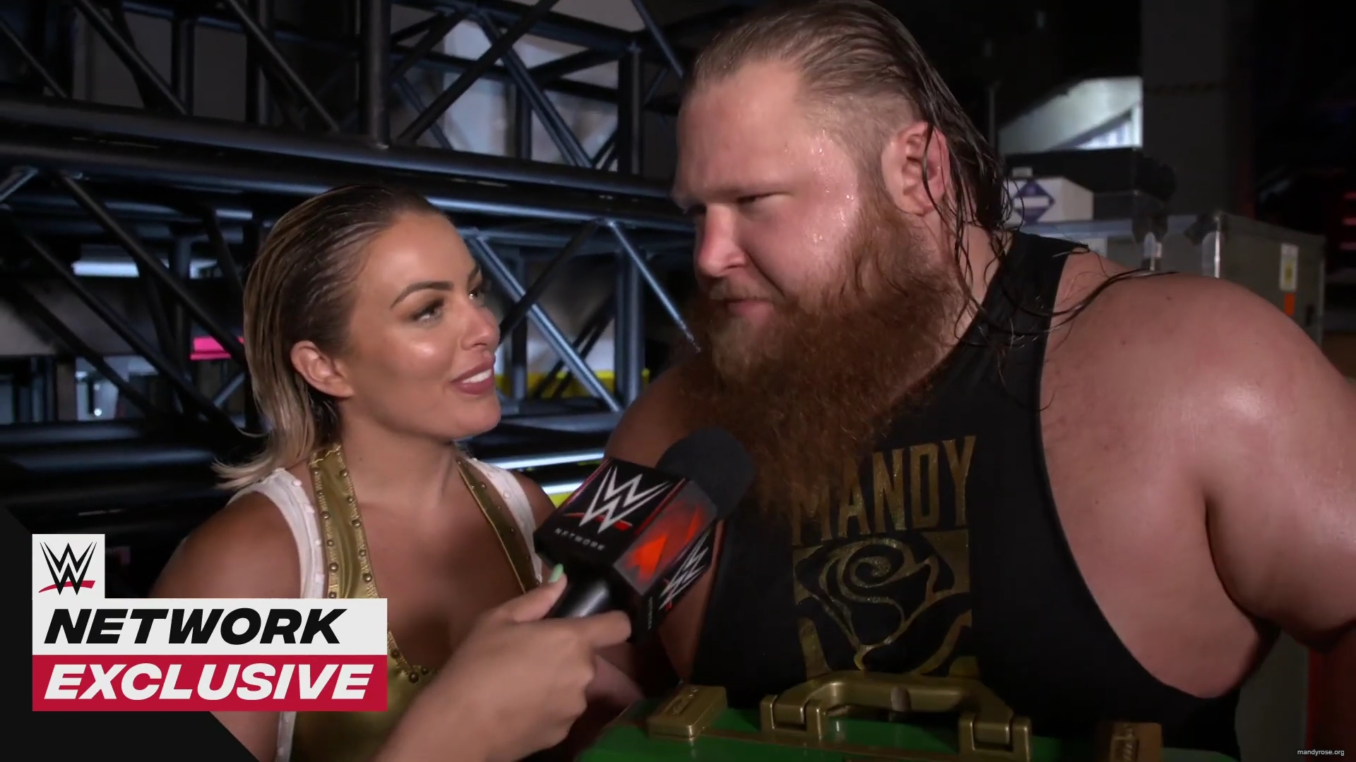 Otis_rates_Mandy_Rose_s_caterpillar_after_her_SummerSlam_win__WWE_Network_Exclusive2C_Aug__232C_2020_mp40078.jpg
