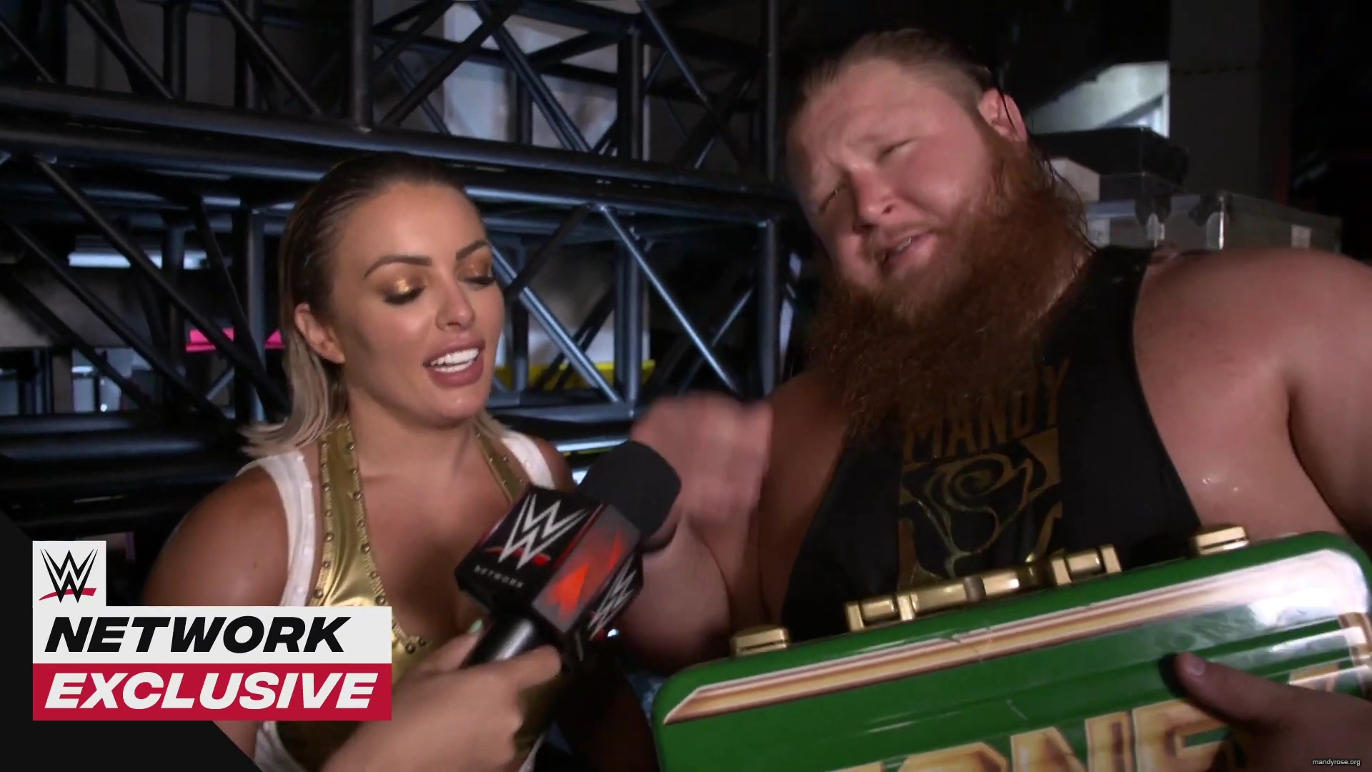 Otis_rates_Mandy_Rose_s_caterpillar_after_her_SummerSlam_win__WWE_Network_Exclusive2C_Aug__232C_2020_mp40086.jpg