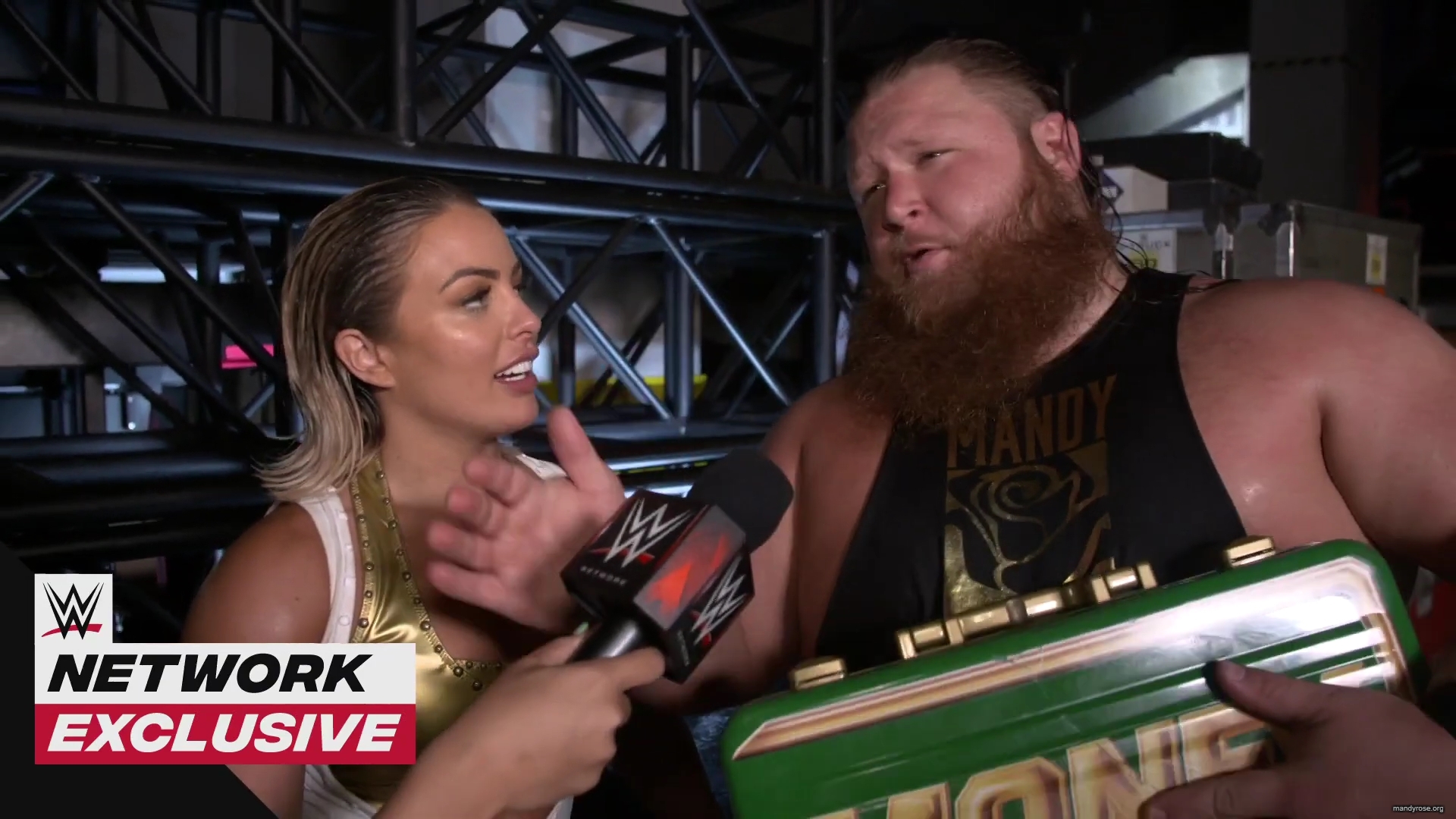 Otis_rates_Mandy_Rose_s_caterpillar_after_her_SummerSlam_win__WWE_Network_Exclusive2C_Aug__232C_2020_mp40087.jpg