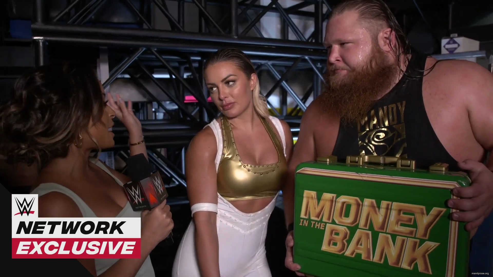 Otis_rates_Mandy_Rose_s_caterpillar_after_her_SummerSlam_win__WWE_Network_Exclusive2C_Aug__232C_2020_mp40097.jpg