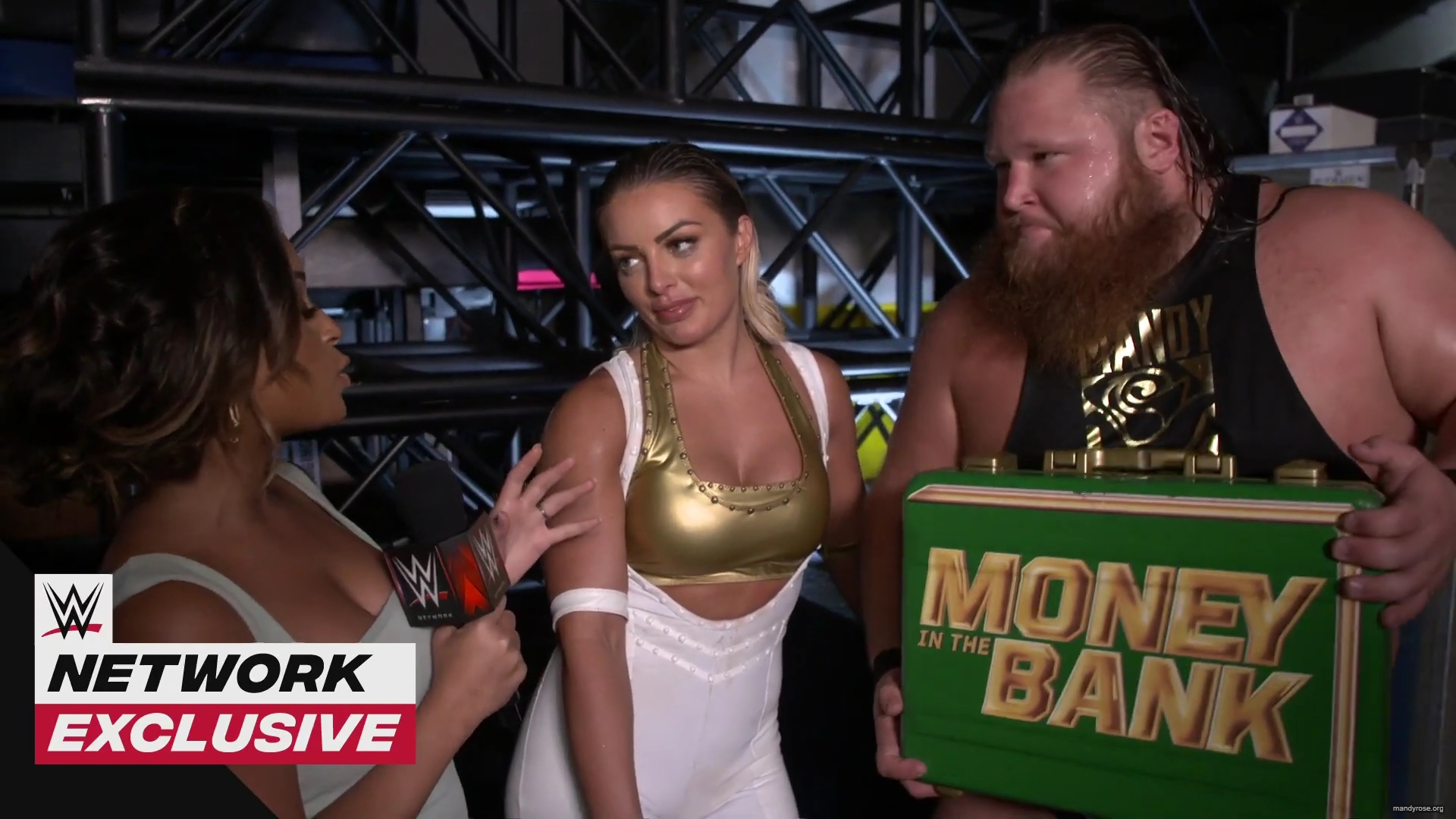 Otis_rates_Mandy_Rose_s_caterpillar_after_her_SummerSlam_win__WWE_Network_Exclusive2C_Aug__232C_2020_mp40100.jpg