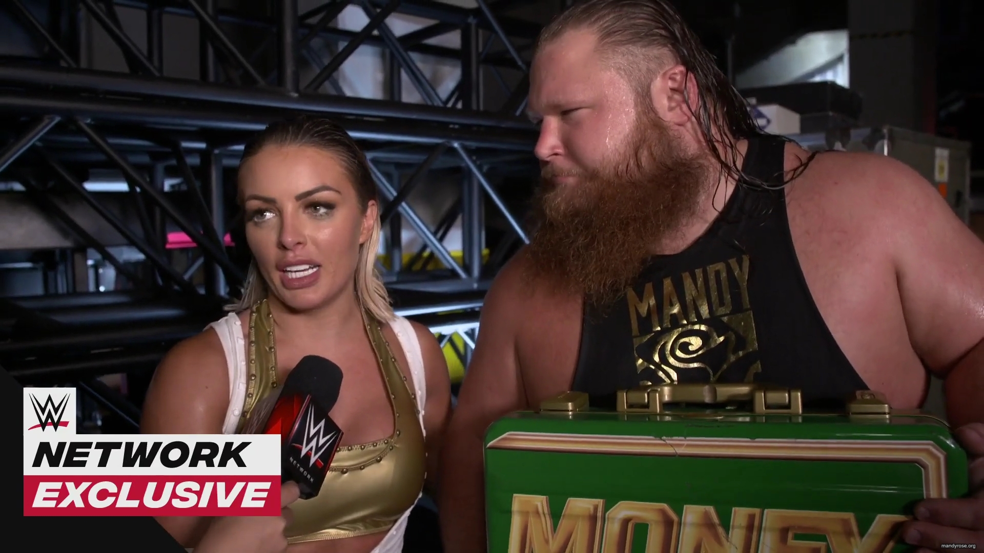 Otis_rates_Mandy_Rose_s_caterpillar_after_her_SummerSlam_win__WWE_Network_Exclusive2C_Aug__232C_2020_mp40108.jpg