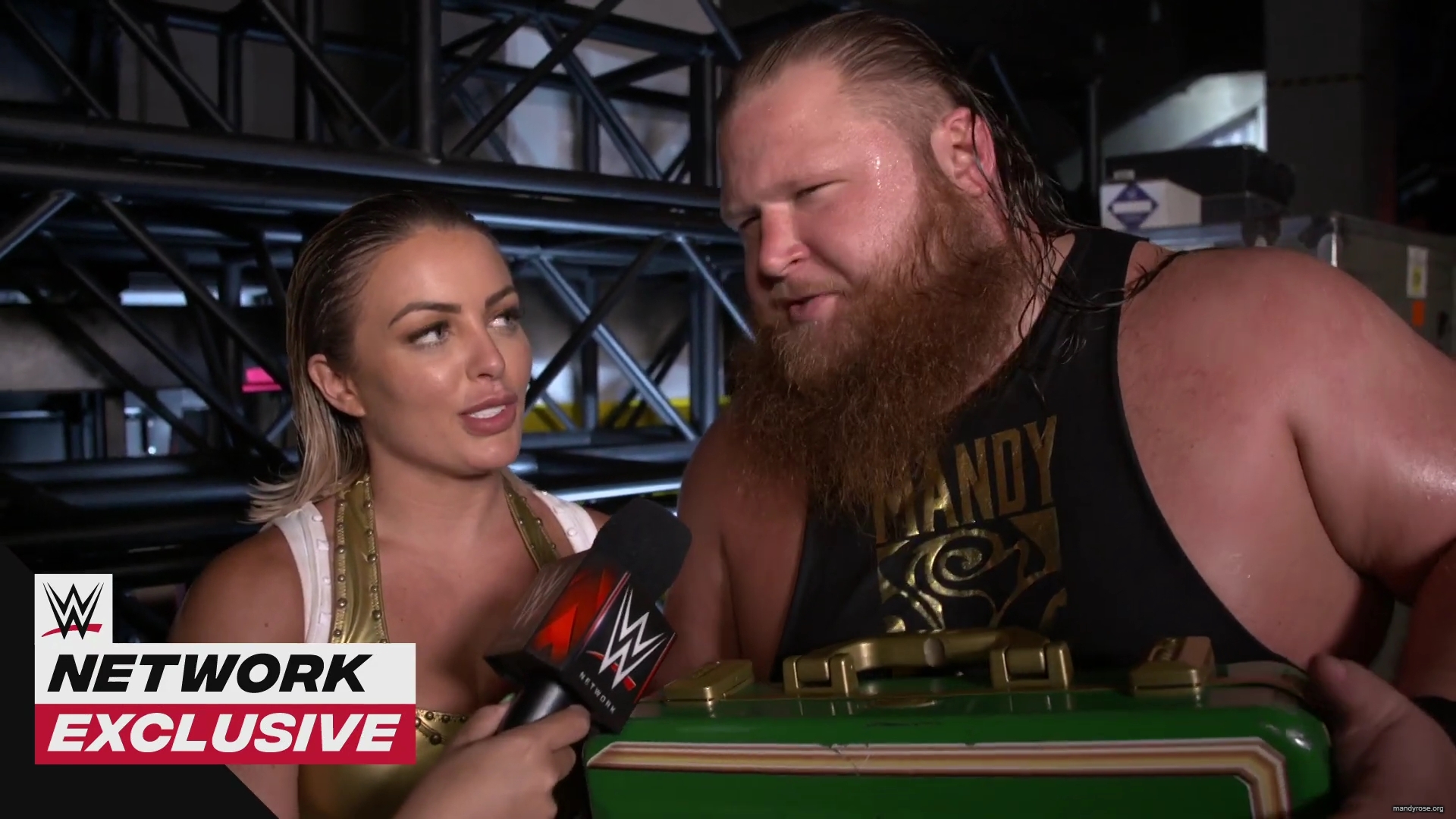 Otis_rates_Mandy_Rose_s_caterpillar_after_her_SummerSlam_win__WWE_Network_Exclusive2C_Aug__232C_2020_mp40114.jpg