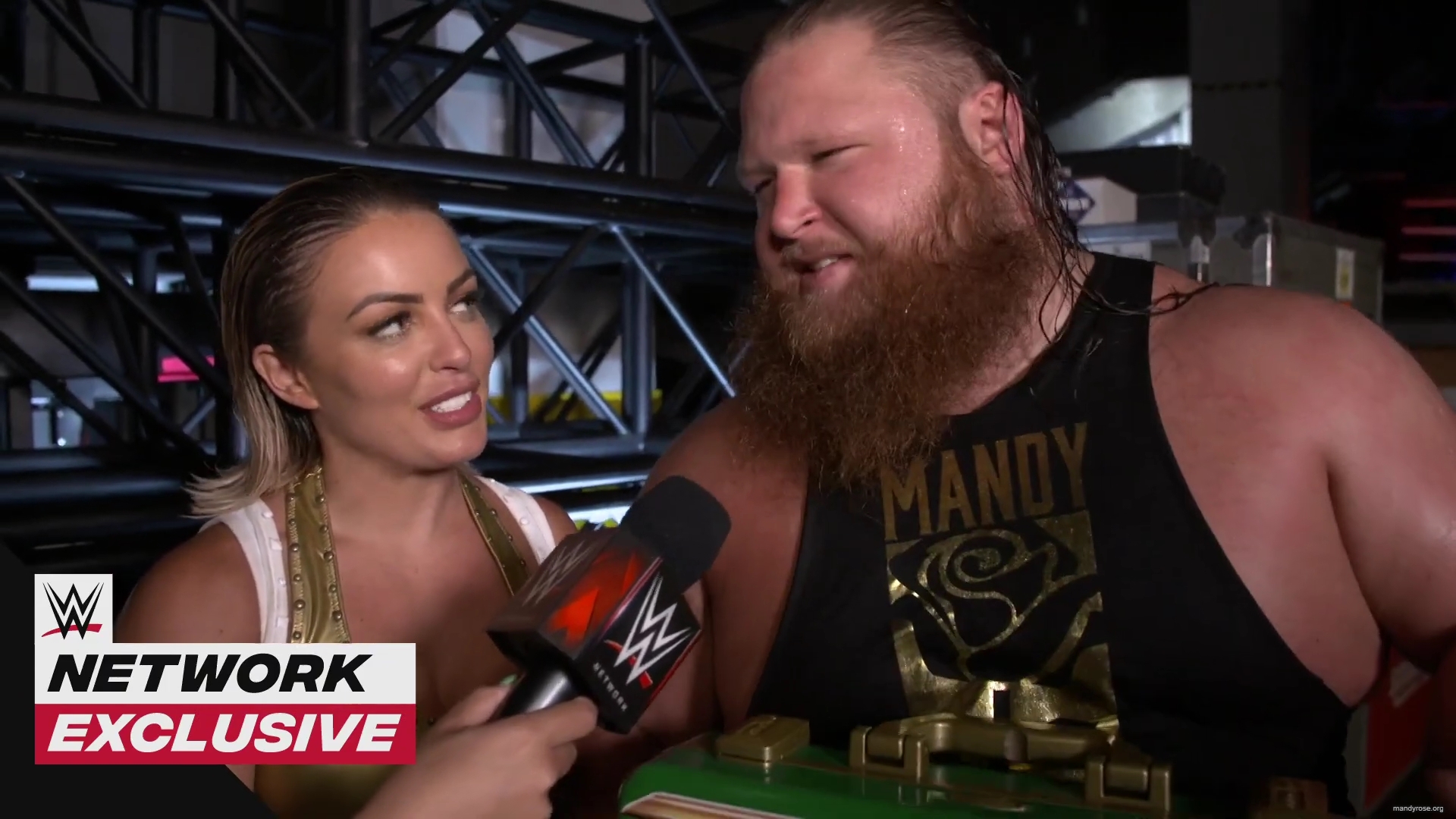 Otis_rates_Mandy_Rose_s_caterpillar_after_her_SummerSlam_win__WWE_Network_Exclusive2C_Aug__232C_2020_mp40120.jpg