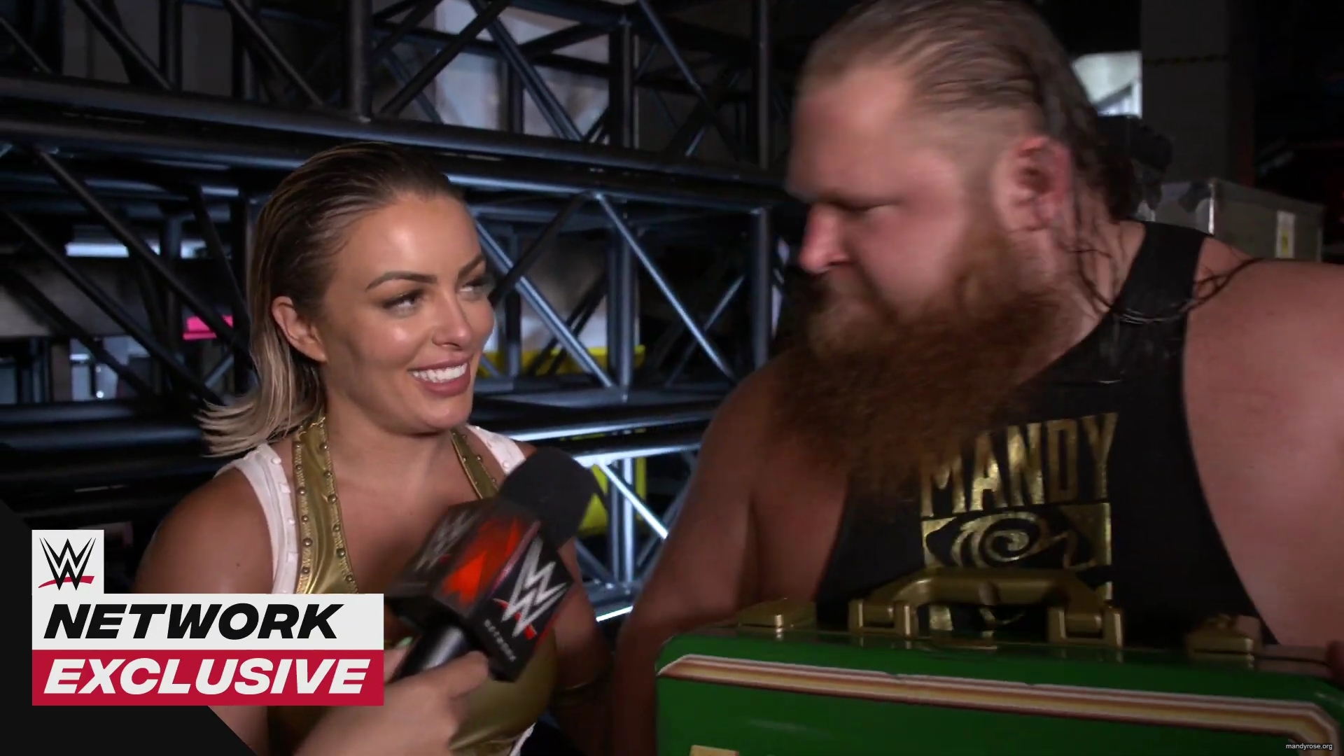 Otis_rates_Mandy_Rose_s_caterpillar_after_her_SummerSlam_win__WWE_Network_Exclusive2C_Aug__232C_2020_mp40123.jpg