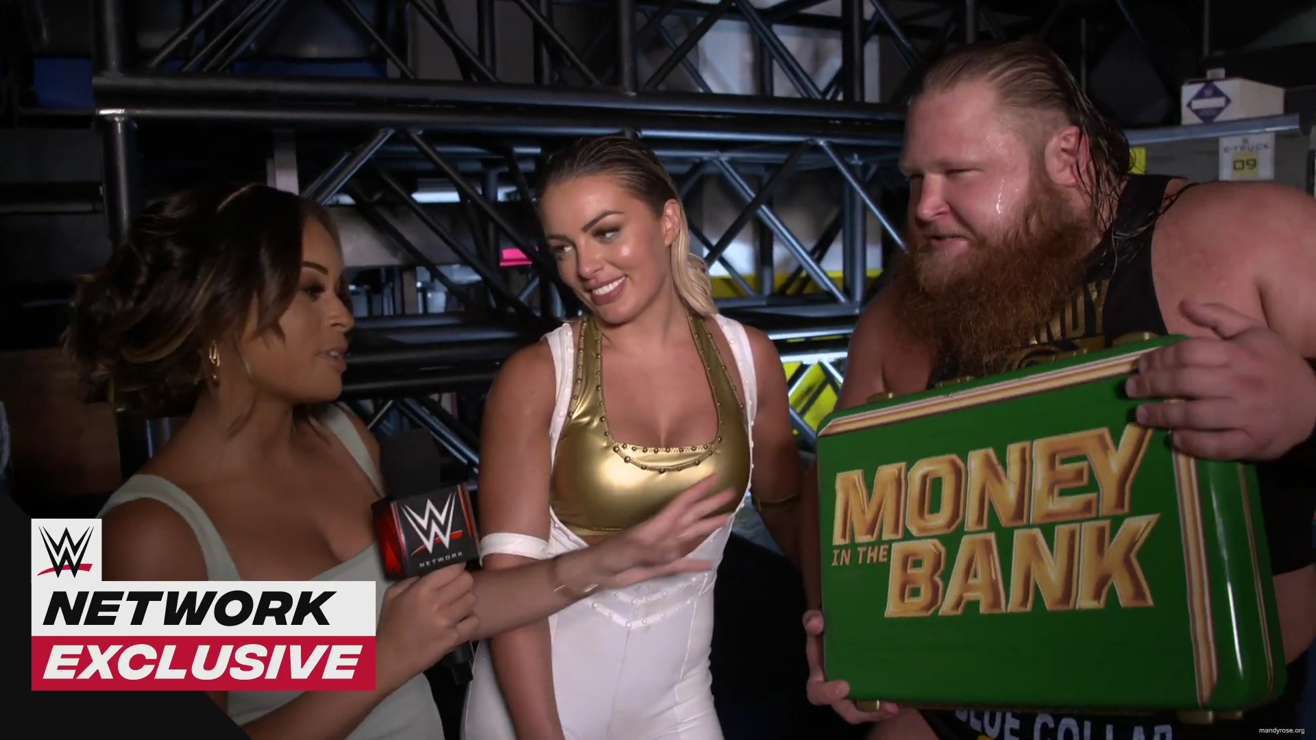 Otis_rates_Mandy_Rose_s_caterpillar_after_her_SummerSlam_win__WWE_Network_Exclusive2C_Aug__232C_2020_mp40128.jpg