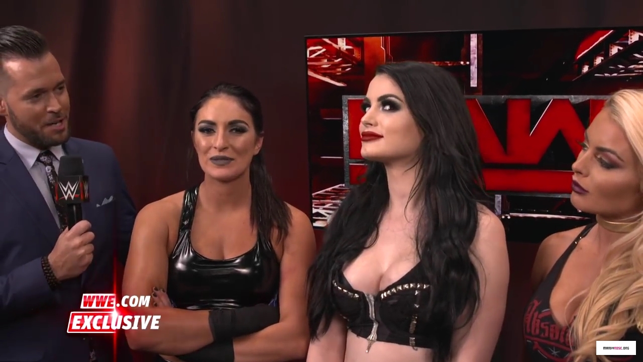Paige_addresses_her_neck_injury_Raw_Fallout_Jan__15_2018_mp40001.jpg