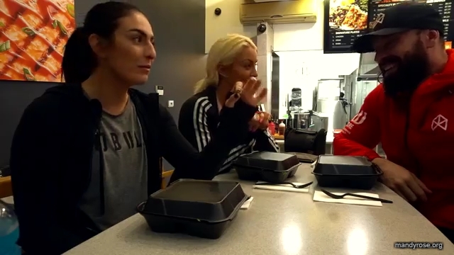Post-workout_w_BRADLEY_MARTYN21_Mandy_Rose_Sonya_Deville_WWE_DAMANDYZ_mp44237.jpg