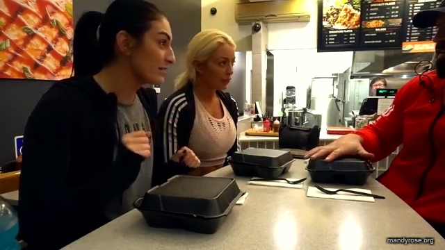 Post-workout_w_BRADLEY_MARTYN21_Mandy_Rose_Sonya_Deville_WWE_DAMANDYZ_mp44262.jpg