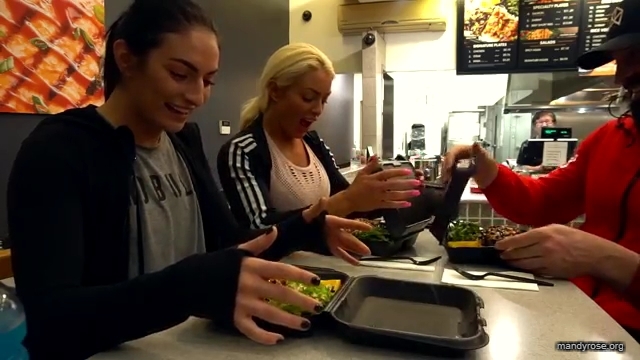 Post-workout_w_BRADLEY_MARTYN21_Mandy_Rose_Sonya_Deville_WWE_DAMANDYZ_mp44279.jpg