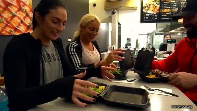 Post-workout_w_BRADLEY_MARTYN21_Mandy_Rose_Sonya_Deville_WWE_DAMANDYZ_mp44281.jpg