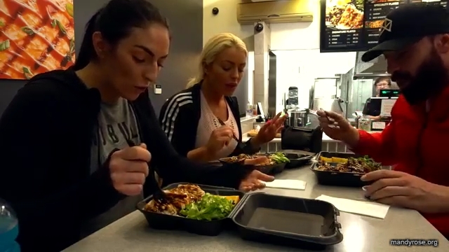 Post-workout_w_BRADLEY_MARTYN21_Mandy_Rose_Sonya_Deville_WWE_DAMANDYZ_mp44306.jpg