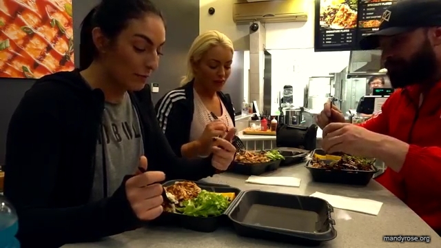 Post-workout_w_BRADLEY_MARTYN21_Mandy_Rose_Sonya_Deville_WWE_DAMANDYZ_mp44312.jpg