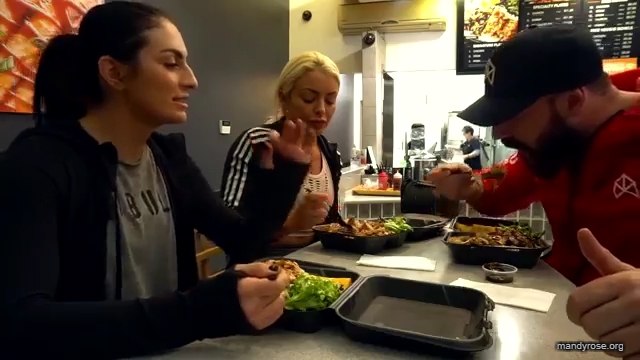 Post-workout_w_BRADLEY_MARTYN21_Mandy_Rose_Sonya_Deville_WWE_DAMANDYZ_mp44356.jpg