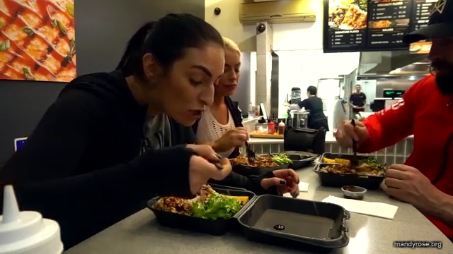 Post-workout_w_BRADLEY_MARTYN21_Mandy_Rose_Sonya_Deville_WWE_DAMANDYZ_mp44386.jpg