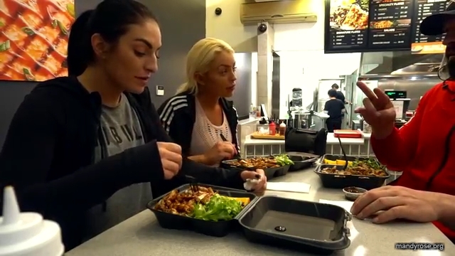 Post-workout_w_BRADLEY_MARTYN21_Mandy_Rose_Sonya_Deville_WWE_DAMANDYZ_mp44409.jpg