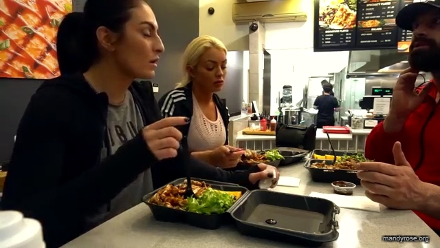 Post-workout_w_BRADLEY_MARTYN21_Mandy_Rose_Sonya_Deville_WWE_DAMANDYZ_mp44419.jpg