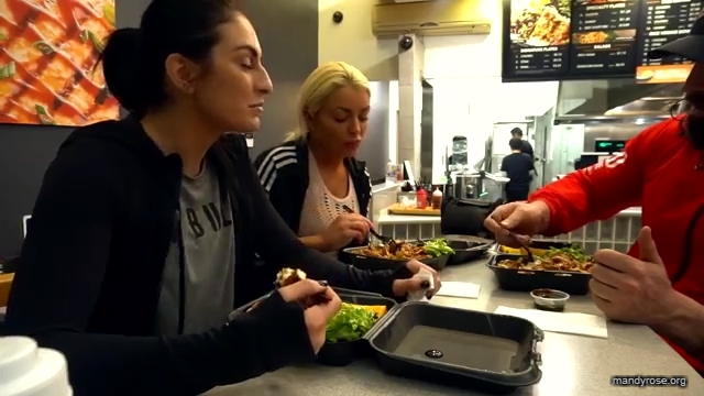 Post-workout_w_BRADLEY_MARTYN21_Mandy_Rose_Sonya_Deville_WWE_DAMANDYZ_mp44429.jpg
