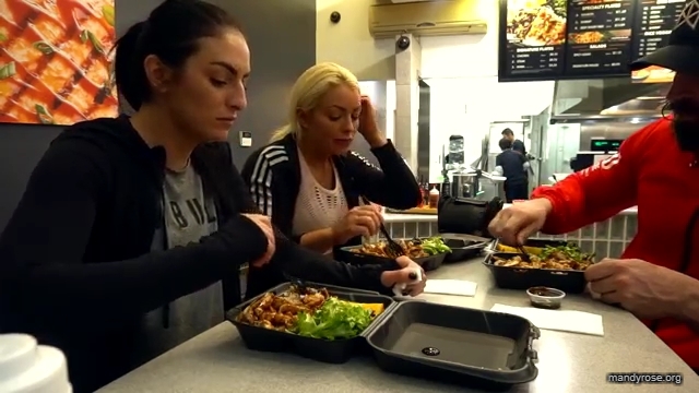 Post-workout_w_BRADLEY_MARTYN21_Mandy_Rose_Sonya_Deville_WWE_DAMANDYZ_mp44443.jpg