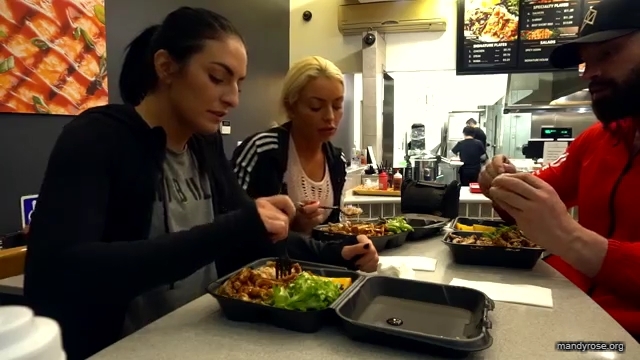 Post-workout_w_BRADLEY_MARTYN21_Mandy_Rose_Sonya_Deville_WWE_DAMANDYZ_mp44468.jpg