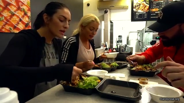 Post-workout_w_BRADLEY_MARTYN21_Mandy_Rose_Sonya_Deville_WWE_DAMANDYZ_mp44509.jpg