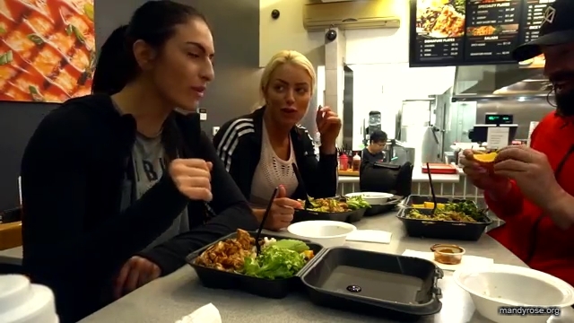 Post-workout_w_BRADLEY_MARTYN21_Mandy_Rose_Sonya_Deville_WWE_DAMANDYZ_mp44572.jpg