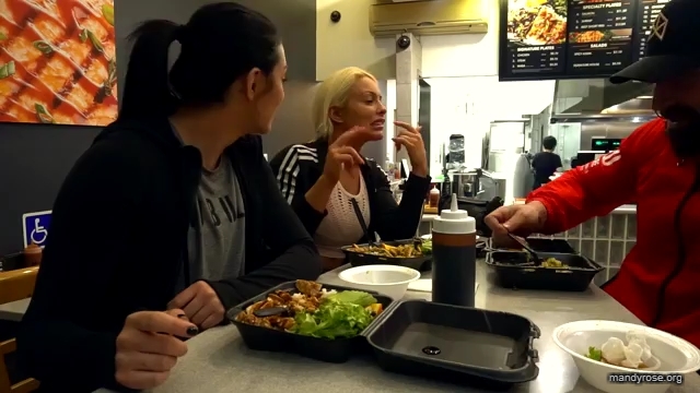 Post-workout_w_BRADLEY_MARTYN21_Mandy_Rose_Sonya_Deville_WWE_DAMANDYZ_mp44798.jpg