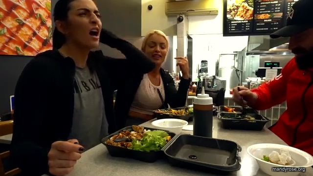 Post-workout_w_BRADLEY_MARTYN21_Mandy_Rose_Sonya_Deville_WWE_DAMANDYZ_mp44802.jpg