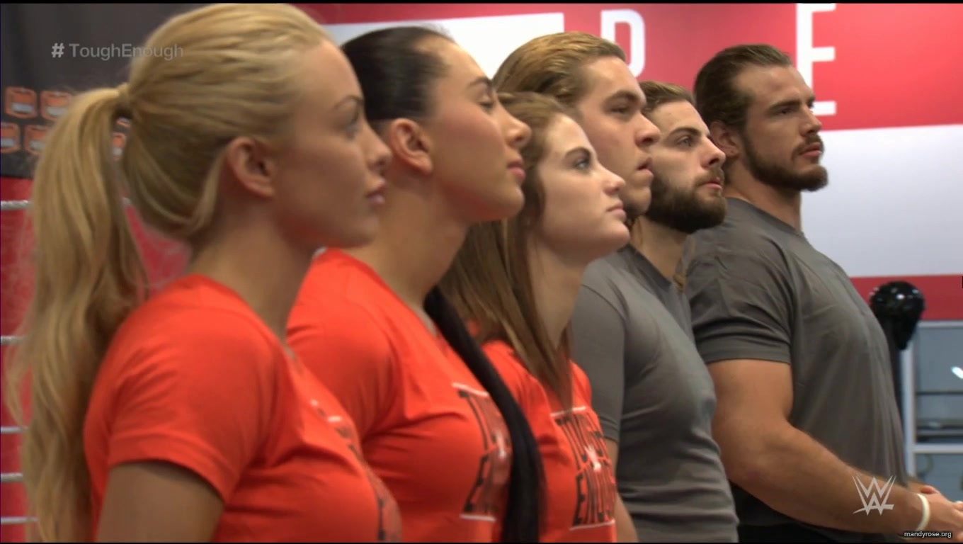 S6_E08__THERE_S_NO_I_IN_TEAM_AUGUST_112C_2015_0383.jpg