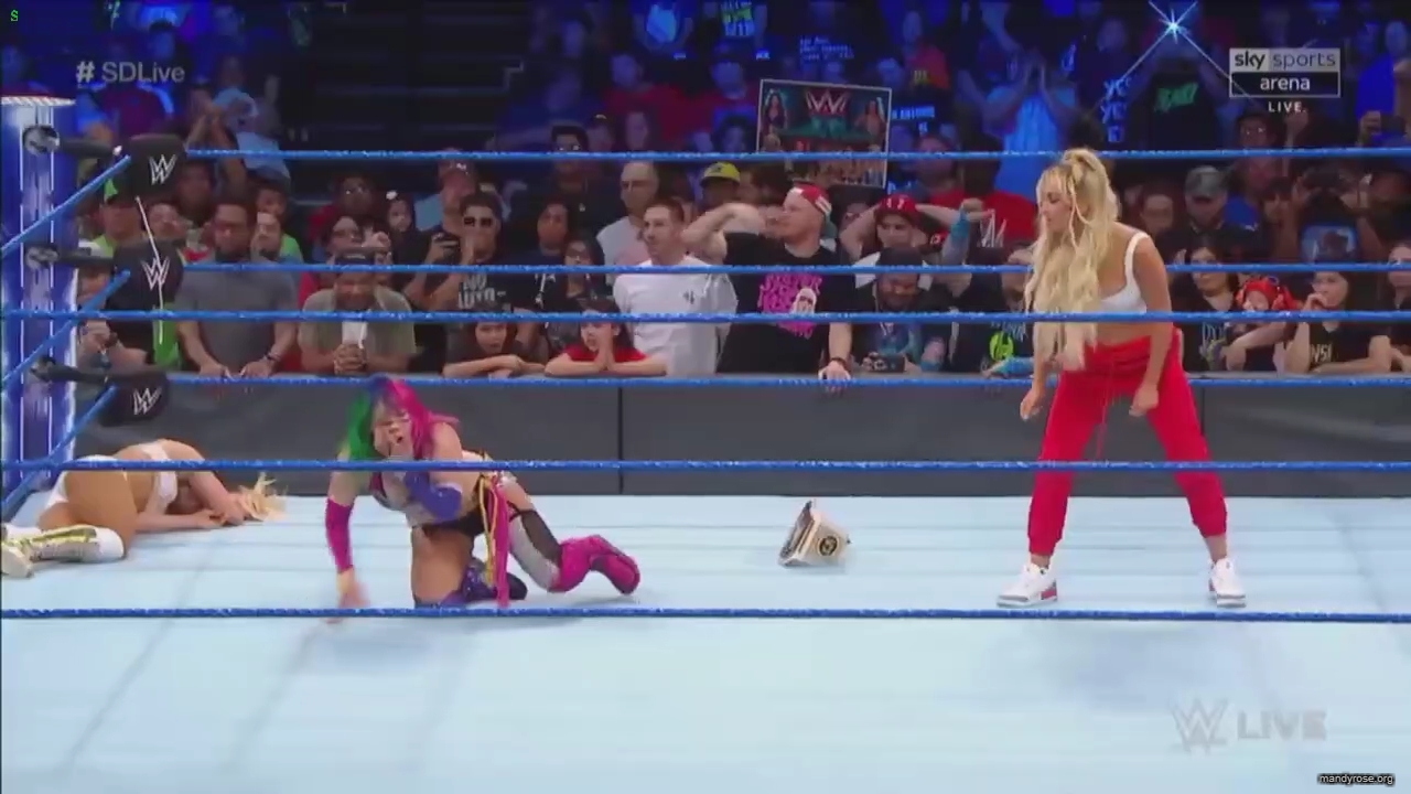 SDlive2_mp40012.jpg