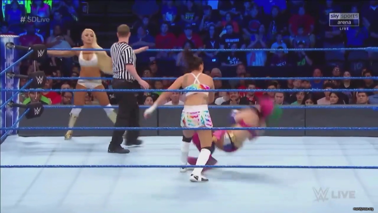 SDlive2_mp40122.jpg