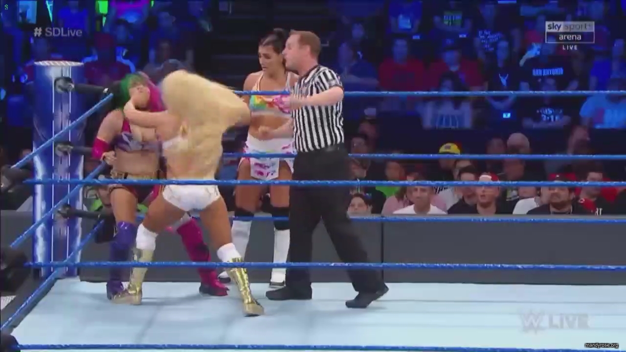 SDlive2_mp40189.jpg