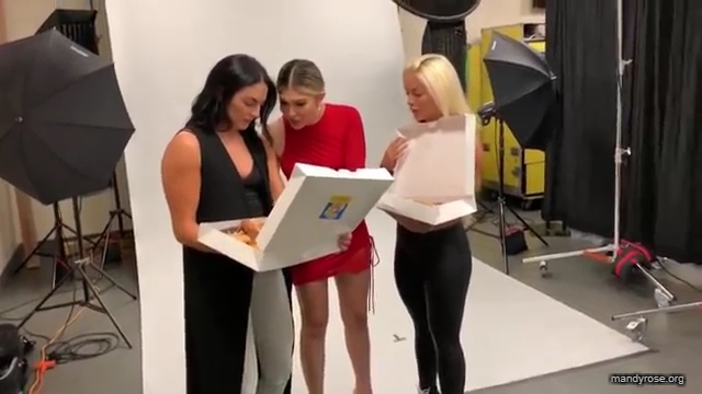 SUPERSTAR_FILLED_EPISODE_____and_DONUTSSS21_WWE_Sonya_Deville_Mandy_Rose_Damandyz_Donutz_mp40051.jpg