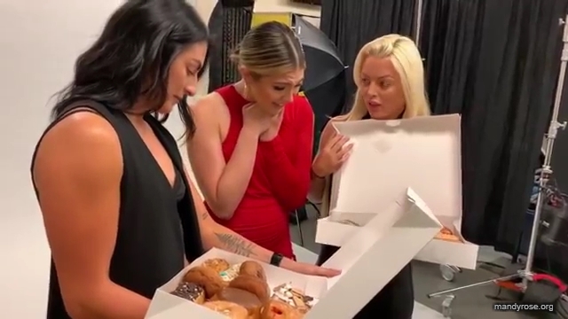 SUPERSTAR_FILLED_EPISODE_____and_DONUTSSS21_WWE_Sonya_Deville_Mandy_Rose_Damandyz_Donutz_mp40057.jpg