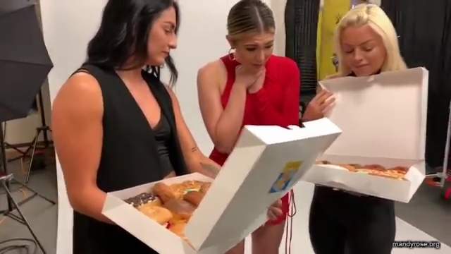 SUPERSTAR_FILLED_EPISODE_____and_DONUTSSS21_WWE_Sonya_Deville_Mandy_Rose_Damandyz_Donutz_mp40060.jpg
