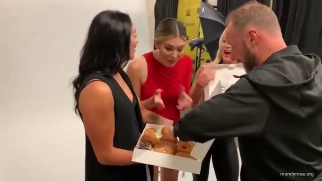 SUPERSTAR_FILLED_EPISODE_____and_DONUTSSS21_WWE_Sonya_Deville_Mandy_Rose_Damandyz_Donutz_mp40068.jpg