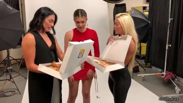 SUPERSTAR_FILLED_EPISODE_____and_DONUTSSS21_WWE_Sonya_Deville_Mandy_Rose_Damandyz_Donutz_mp40076.jpg