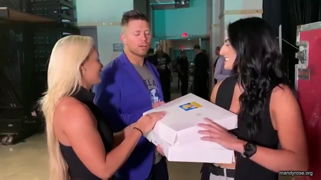 SUPERSTAR_FILLED_EPISODE_____and_DONUTSSS21_WWE_Sonya_Deville_Mandy_Rose_Damandyz_Donutz_mp40106.jpg