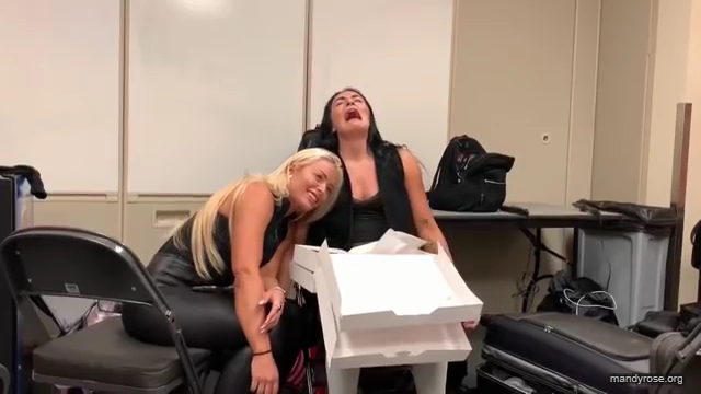 SUPERSTAR_FILLED_EPISODE_____and_DONUTSSS21_WWE_Sonya_Deville_Mandy_Rose_Damandyz_Donutz_mp40299.jpg