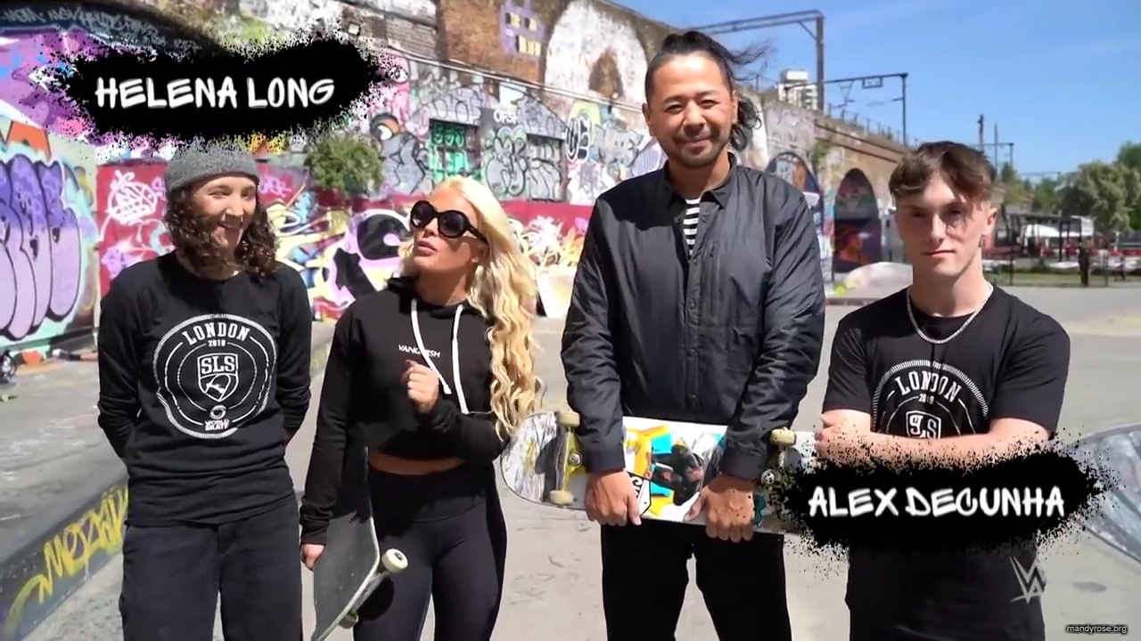 Shinsuke_Nakamura__Mandy_Rose_hit_the_skate_park_in_London_mp40028.jpg