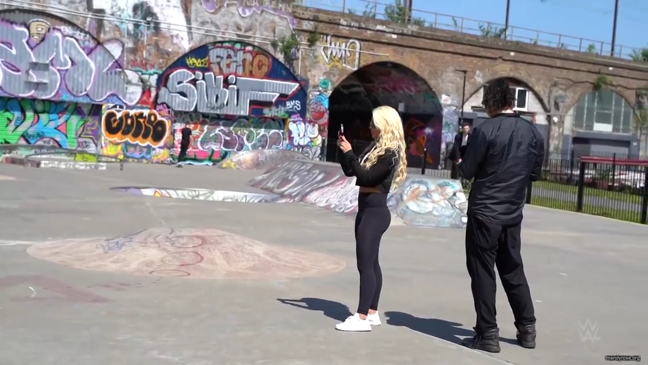 Shinsuke_Nakamura__Mandy_Rose_hit_the_skate_park_in_London_mp40053.jpg