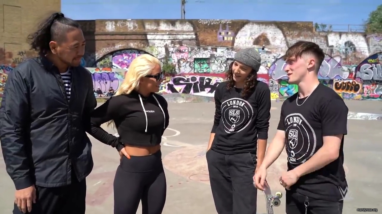 Shinsuke_Nakamura__Mandy_Rose_hit_the_skate_park_in_London_mp40091.jpg