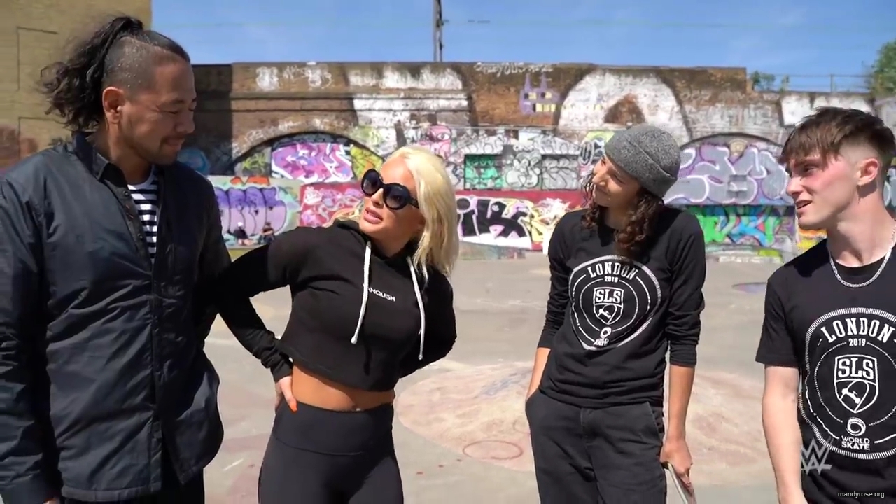 Shinsuke_Nakamura__Mandy_Rose_hit_the_skate_park_in_London_mp40094.jpg